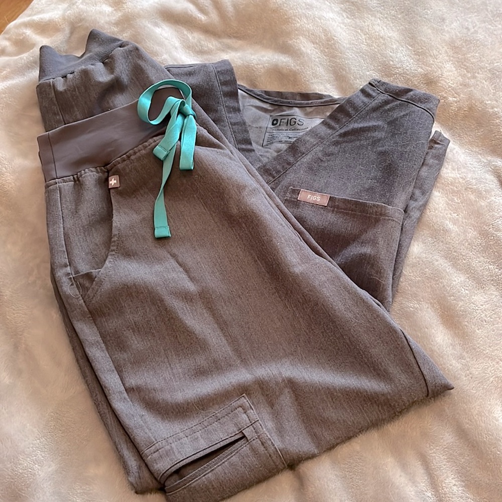 Perfect condition Figs scrubs. Size XS